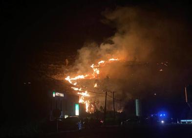 Imagen secundaria 1 - Un incendio quema 15,6 hectáreas de monte en Ojacastro