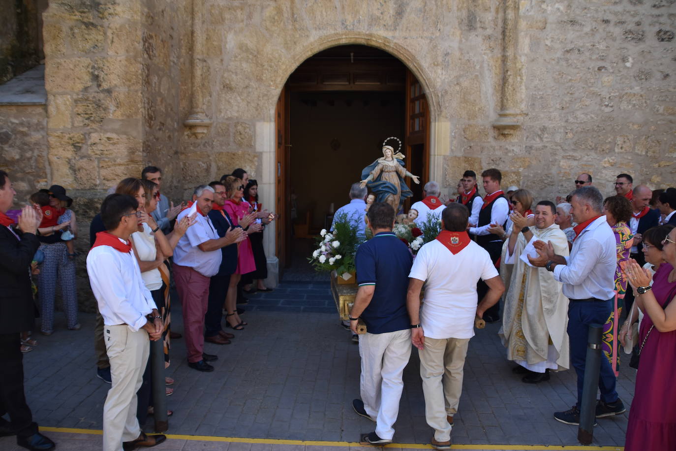 Fotos: Fiestas en Aguilar por la Virgen de la Asunción