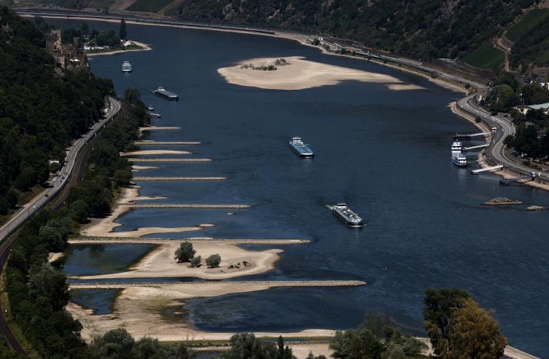 El cauce a su paso por la localidad de Bingen oscila entre los 33 y 144 centímetros de profundidad