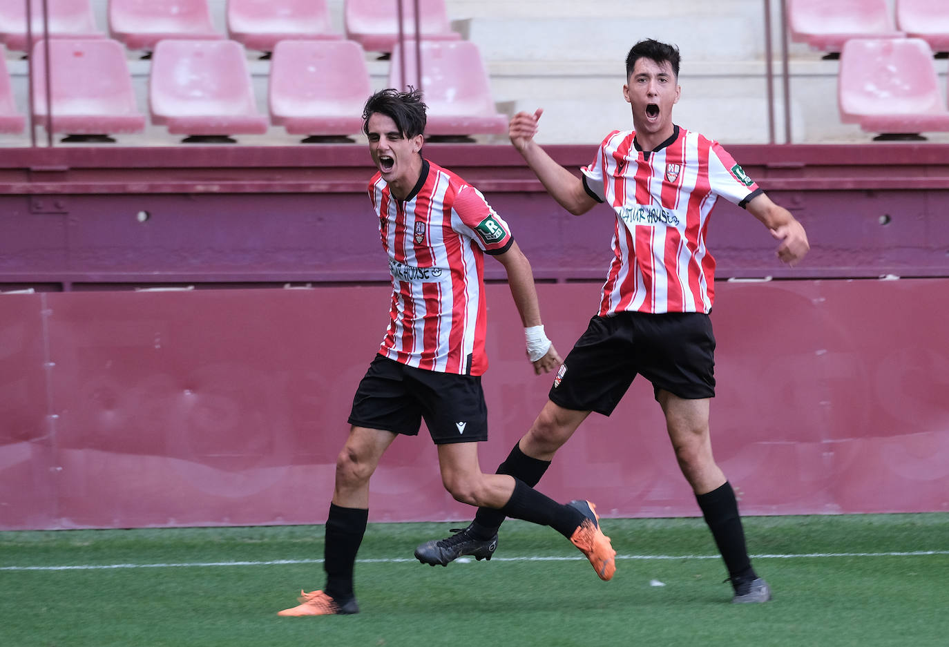 Fotos: Intensa jornada de fútbol juvenil en el Torneo Ciudad de Logroño