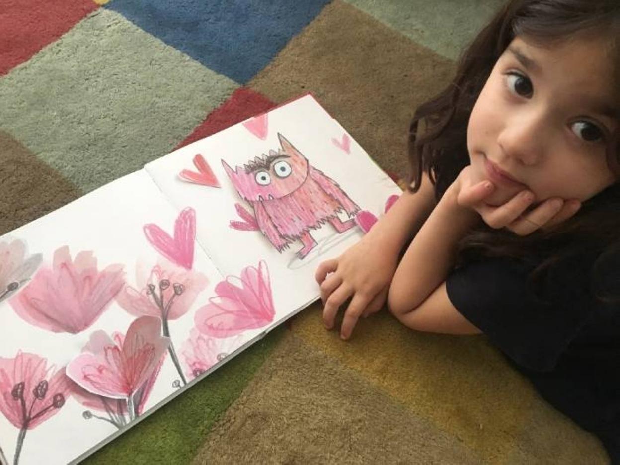Lectura infantil con 'El monstruo de colores'