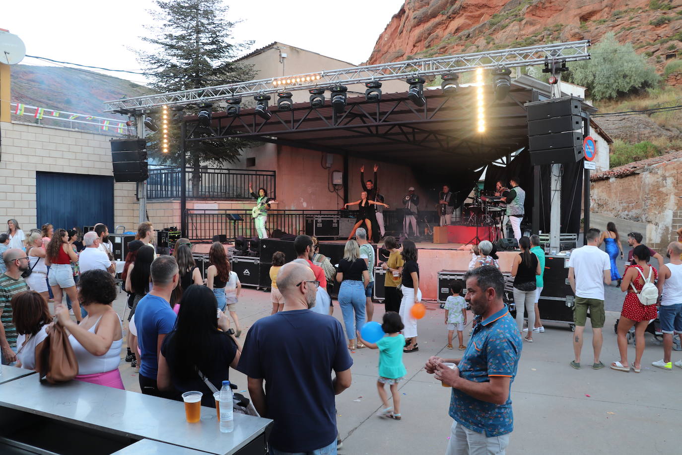 Fotos: Santa Eulalia Bajera celebra sus fiestas