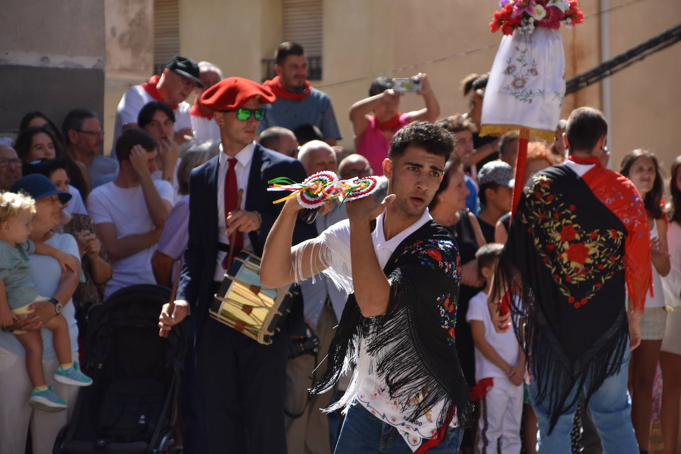 Fotos: Bajada de San Gil y danza de la Gaita