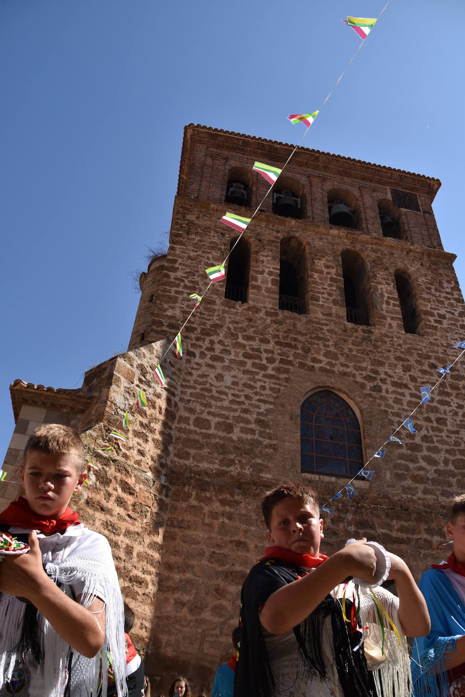 Fotos: Bajada de San Gil y danza de la Gaita