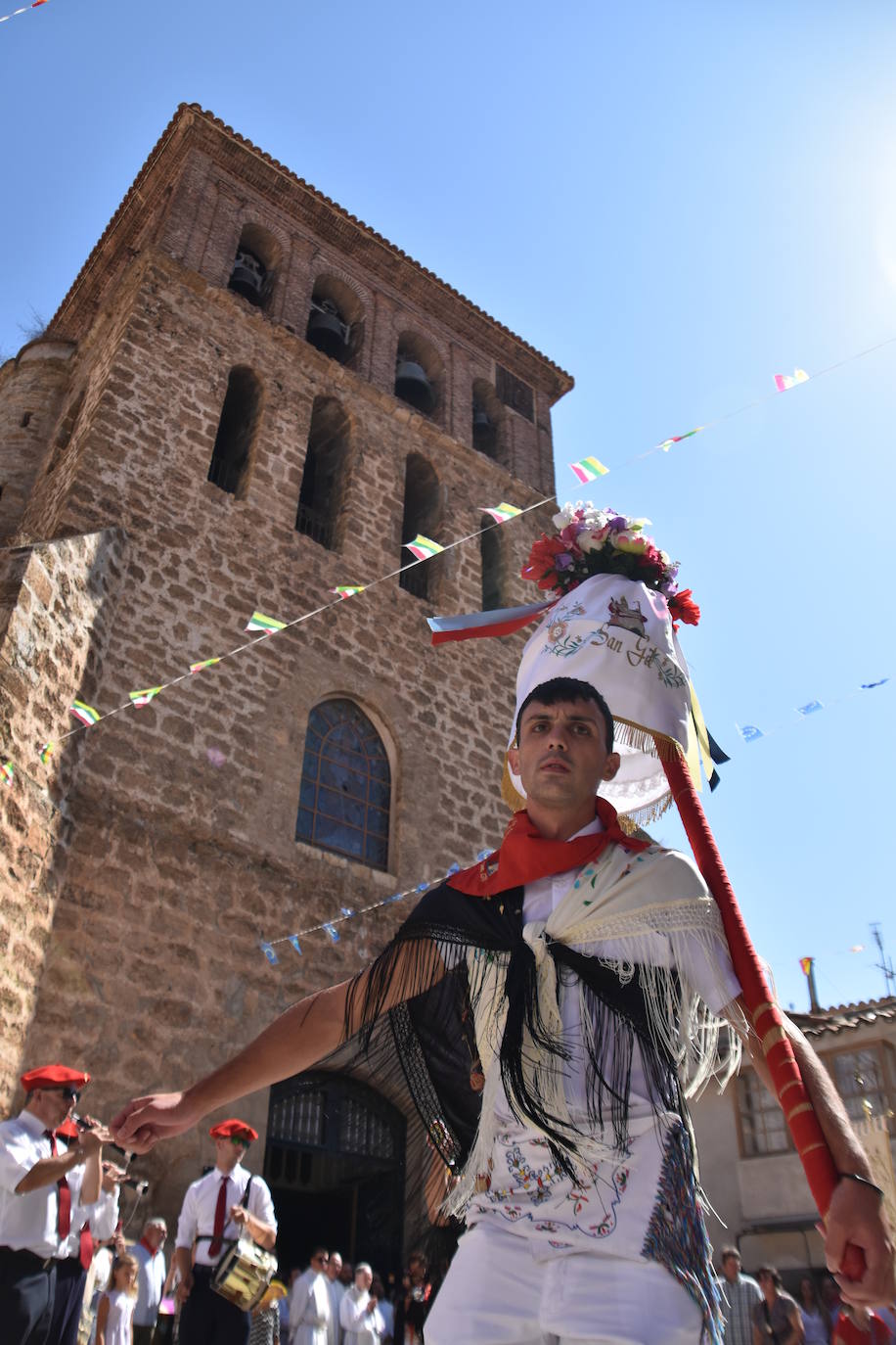 Fotos: San Gil recorre las calles de Cervera al son de las &#039;pulgaretas&#039;