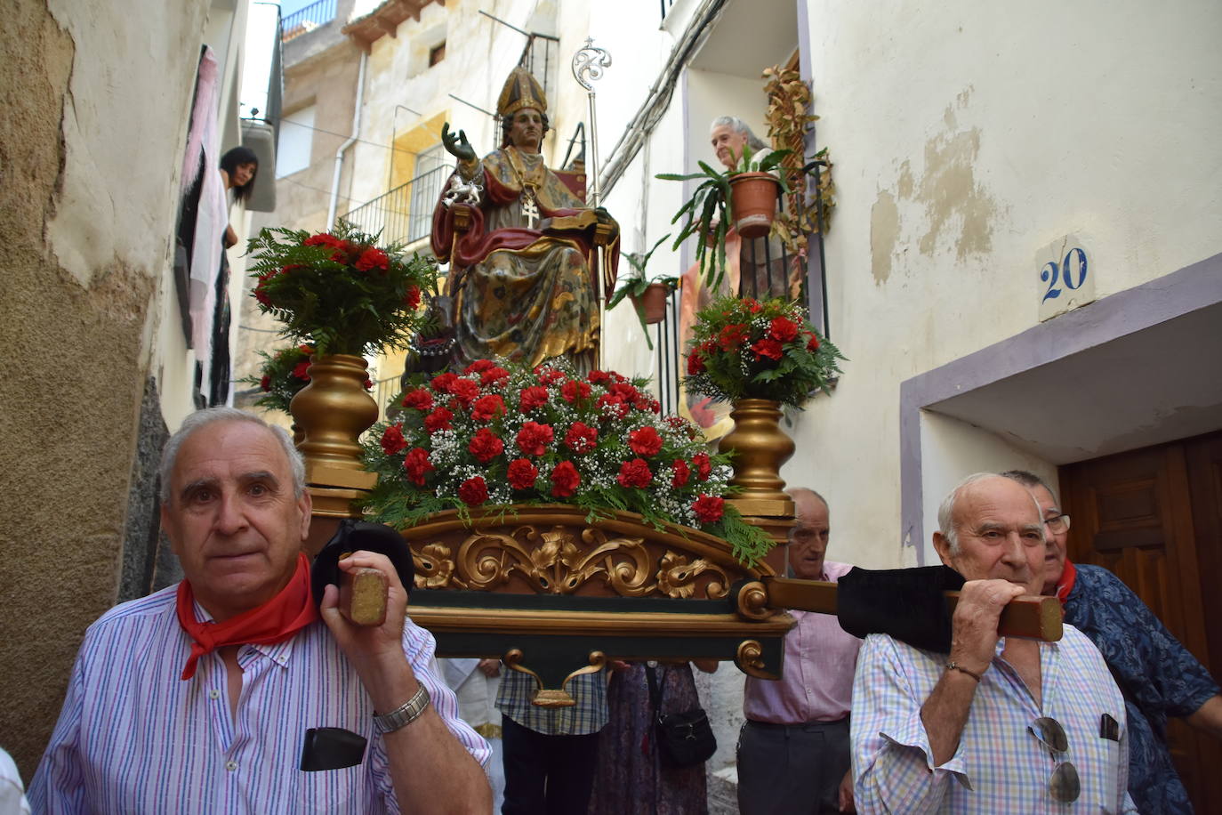 Fotos: San Gil recorre las calles de Cervera al son de las &#039;pulgaretas&#039;