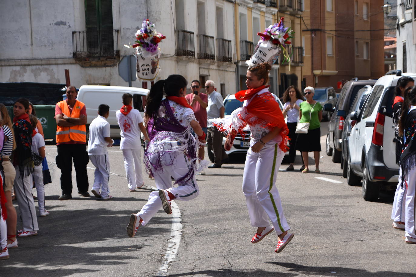 Fotos: El baile de la Gaita y Gigantes en Cervera para celebrar &#039;Sangilillo&#039;