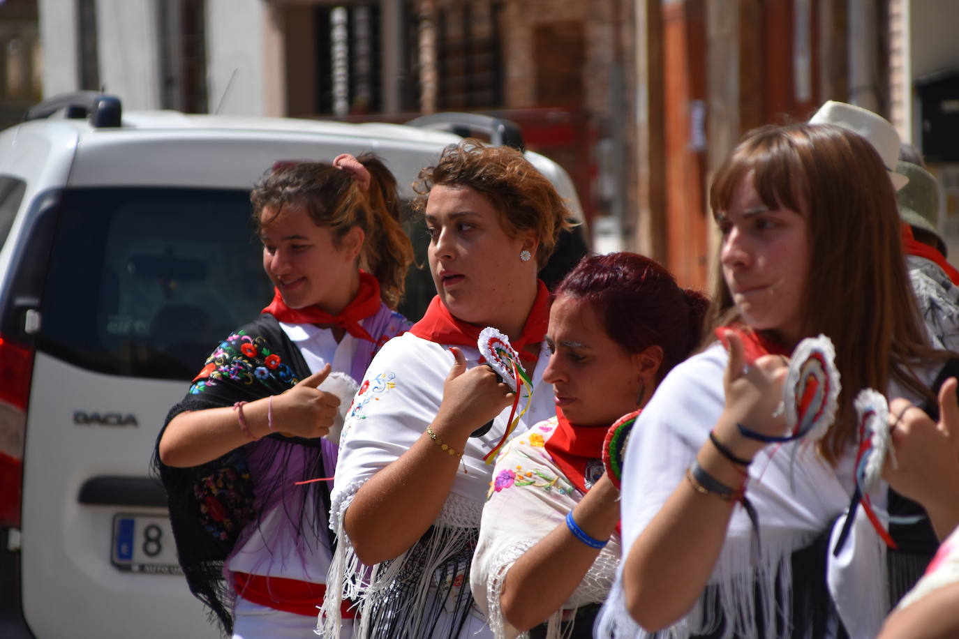Fotos: El baile de la Gaita y Gigantes en Cervera para celebrar &#039;Sangilillo&#039;