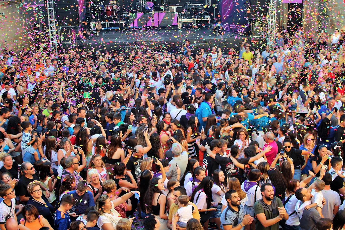 Fotos: Alberite festeja la bajada del &#039;cubachón&#039;