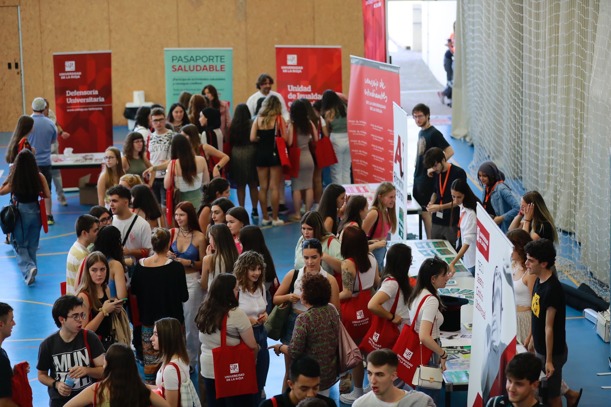 Fotos: Comienza el curso en la Universidad de La Rioja