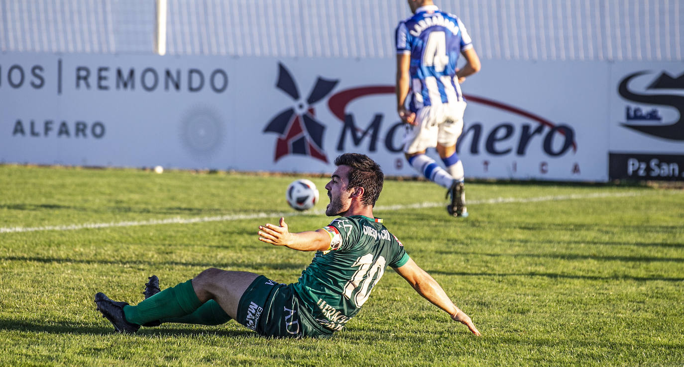 Fotos: Victoria para el Alfaro ante la Real Sociedad C