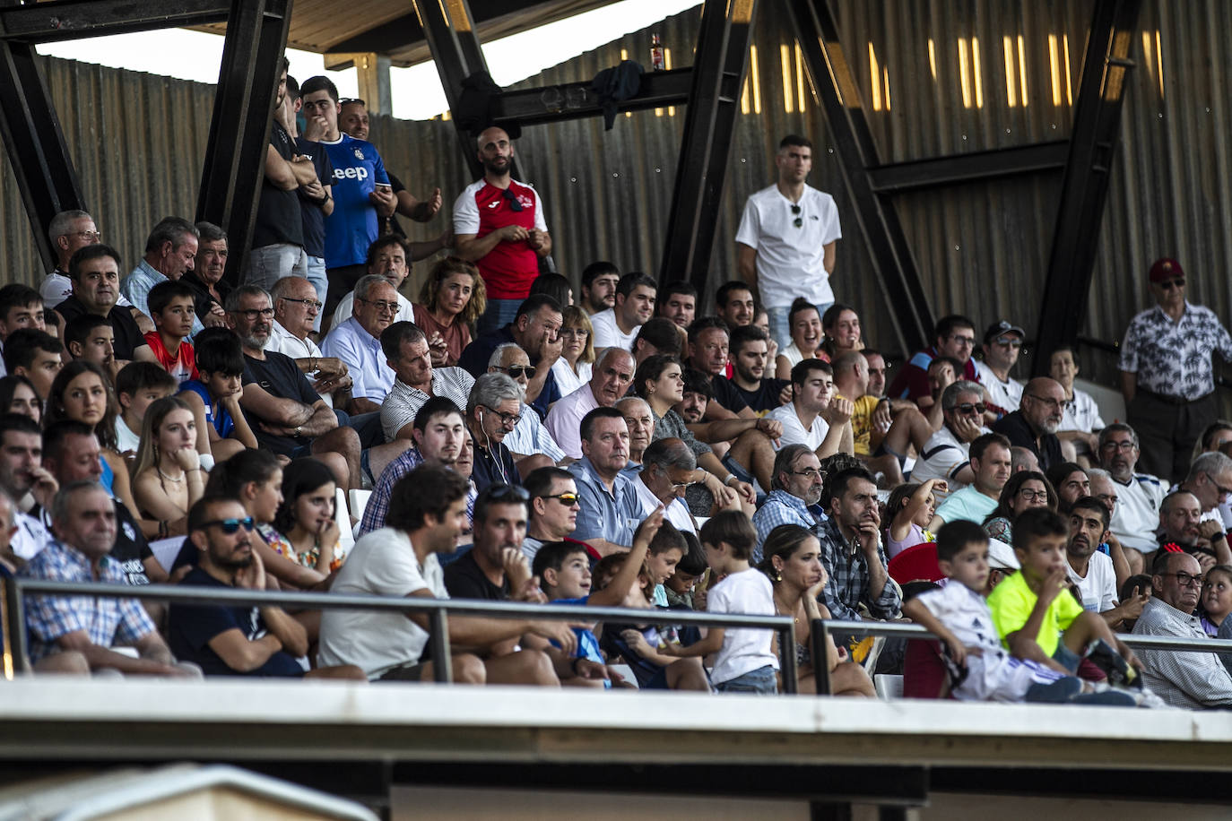 Fotos: Victoria para el Alfaro ante la Real Sociedad C