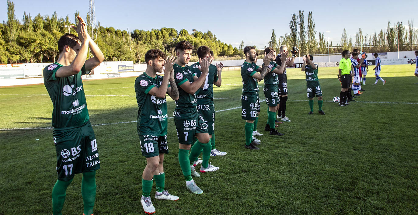 Fotos: Victoria para el Alfaro ante la Real Sociedad C