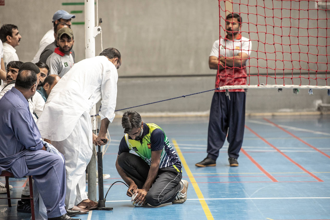 Fotos: La comunidad pakistaní en Europa se vuelca en Logroño con el torneo solidario de shooting volleyball