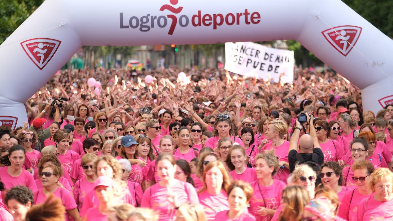 Fotos: Marea rosa contra el cáncer en Logroño