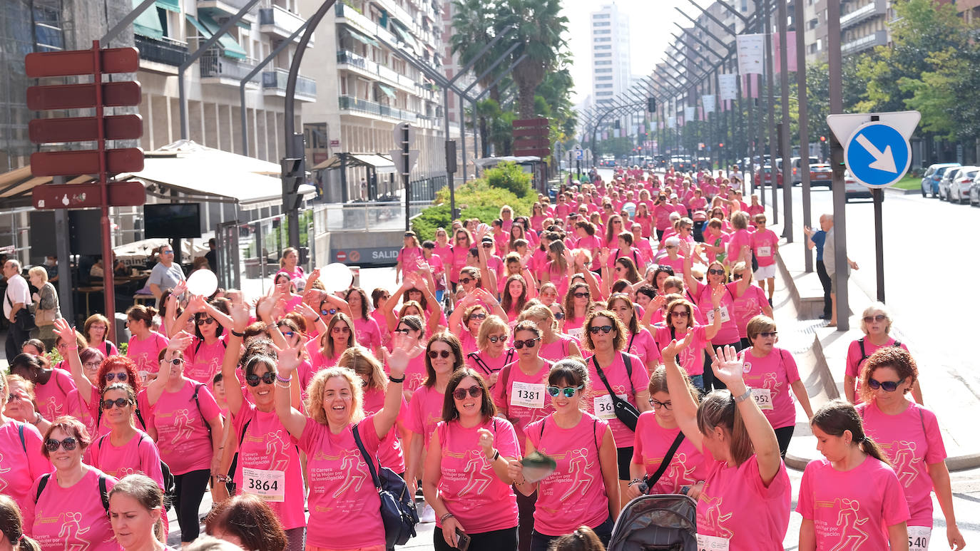 Fotos: Marea rosa contra el cáncer en Logroño