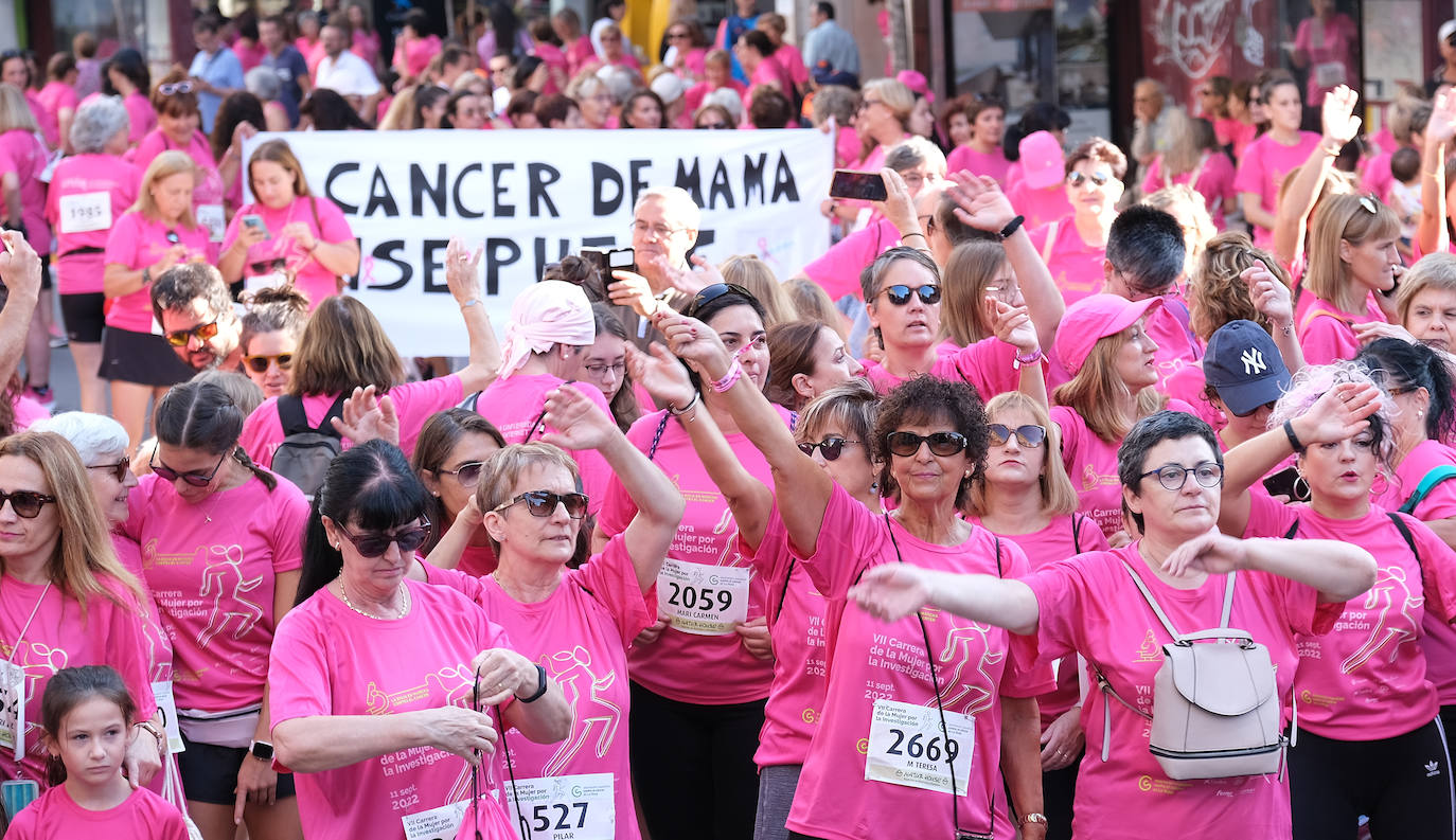 Fotos: Marea rosa contra el cáncer en Logroño