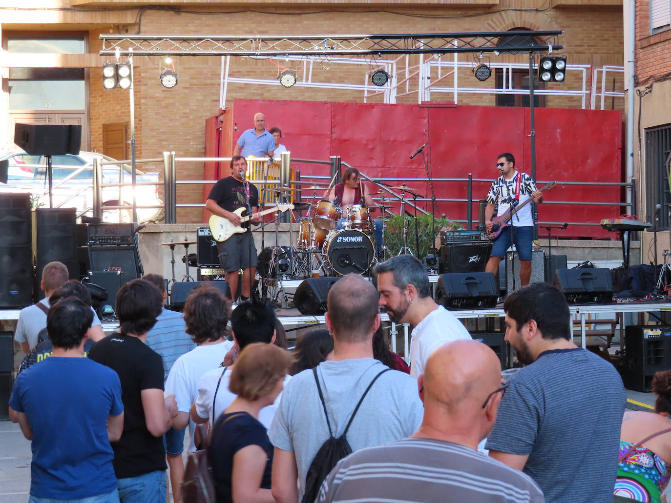 Fotos: Música y encierros en las fiestas del Burgo de Alfaro