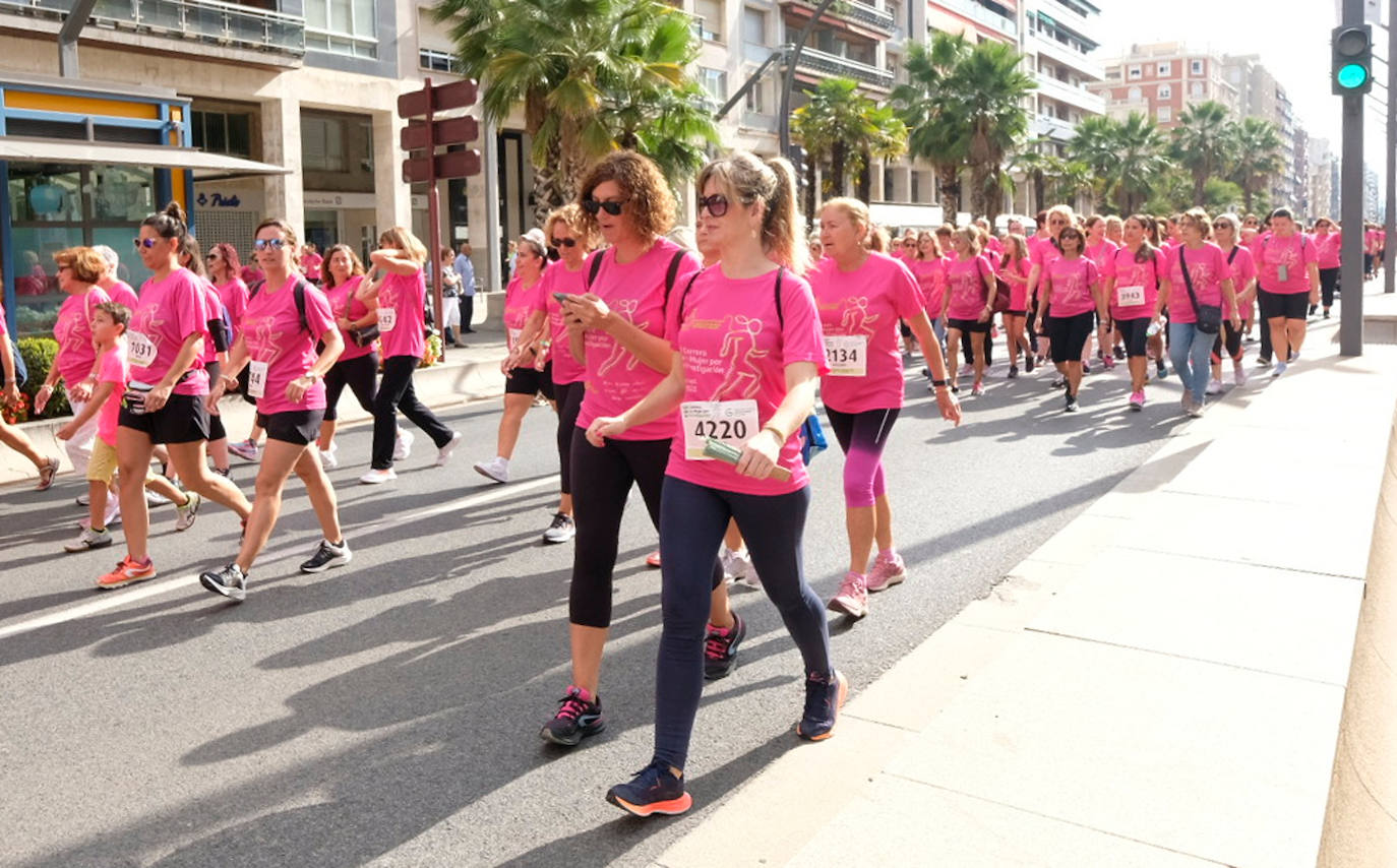 Fotos: Carrera de la Mujer en Logroño: preparación, ánimos y en la línea de salida