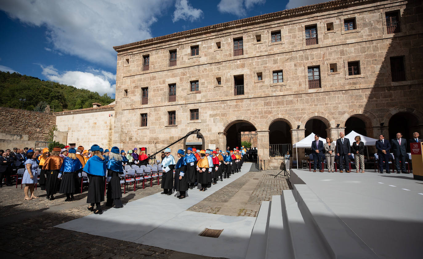 Fotos: Acto de apertura del curso 2022-2023 de la UR