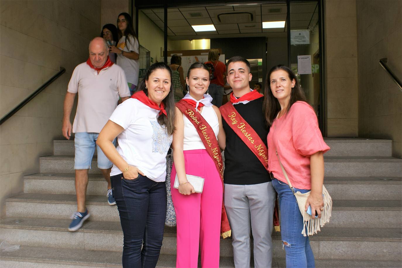 Fotos: Con el cohete arrancan las fiestas de Nájera