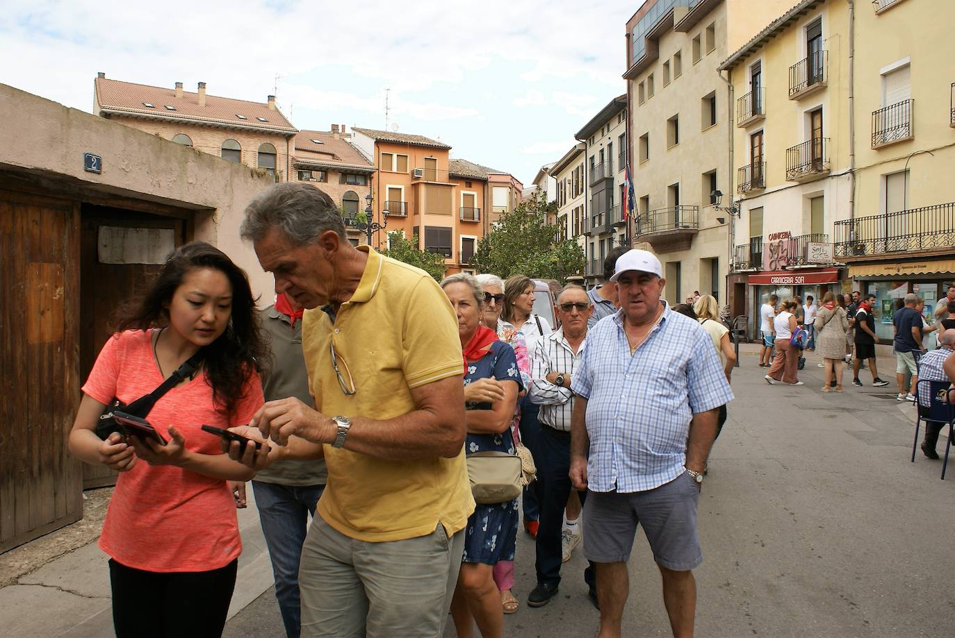 Fotos: Con el cohete arrancan las fiestas de Nájera