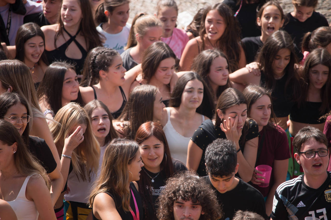 Fotos: El cohete abre las fiestas de Gracias y de San Jerónimo Hermosilla en Santo Domingo