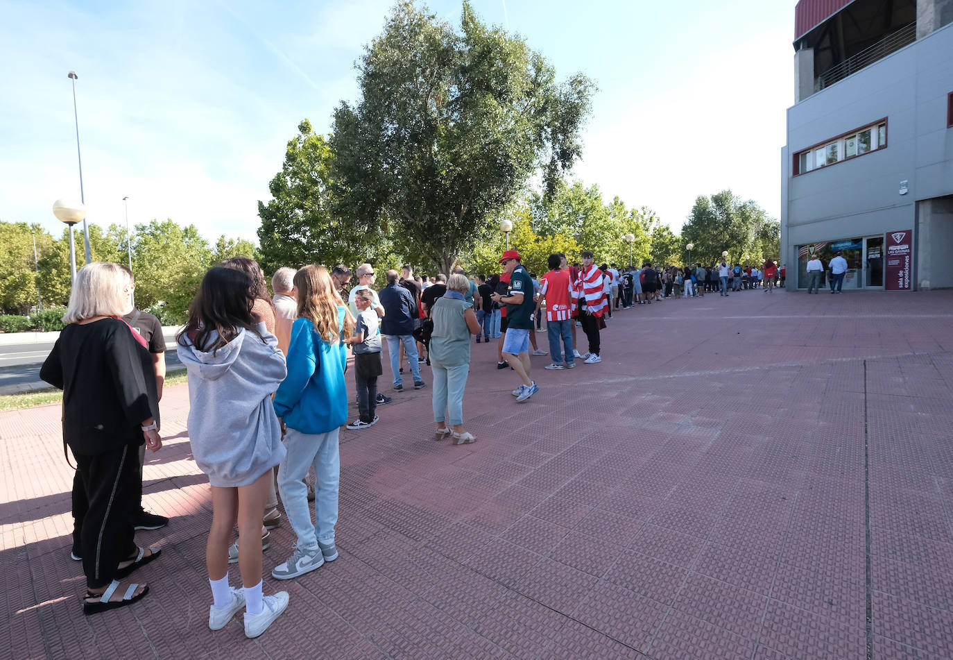 Fotos: La afición disfrutó del derbi UDL-SDL