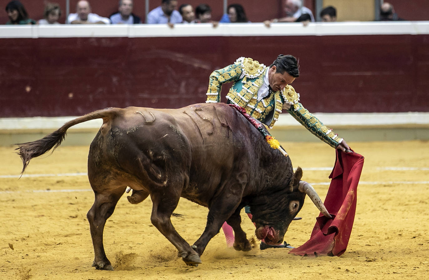 Fotos: Segunda corrida de abono en La Ribera