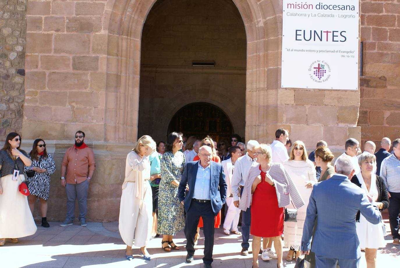 Fotos: Primer día grande de fiestas en Baños de Río Tobía