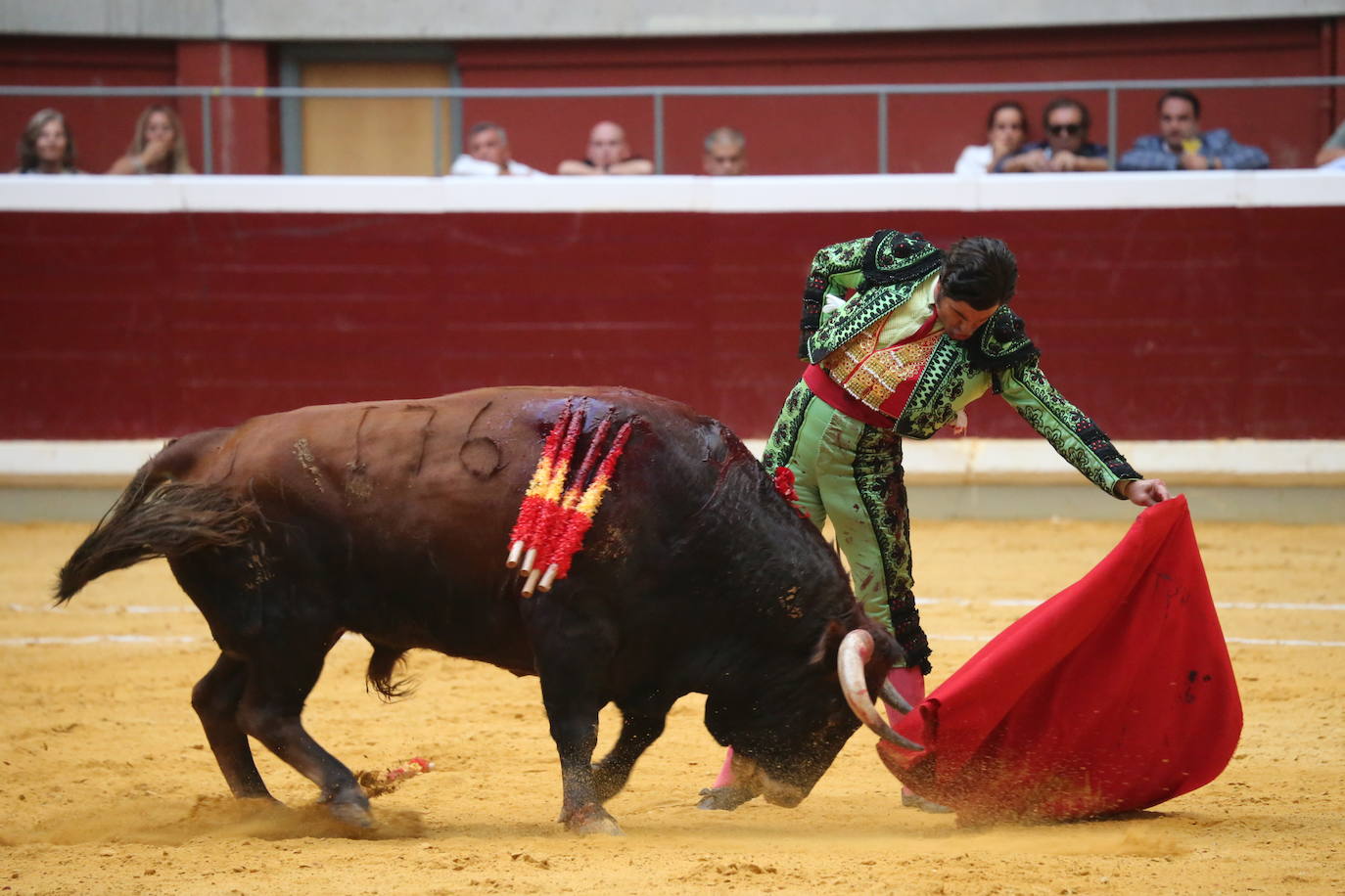 Fotos: Roca Rey y Urdiales salen a hombros en La Ribera