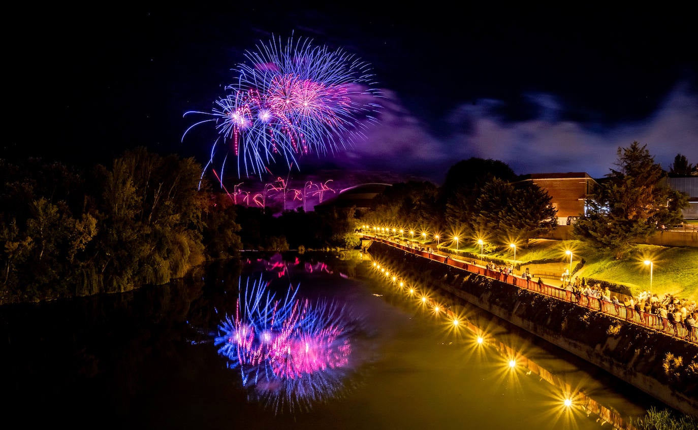 Fotos: Los fuegos artificiales del día de San Mateo