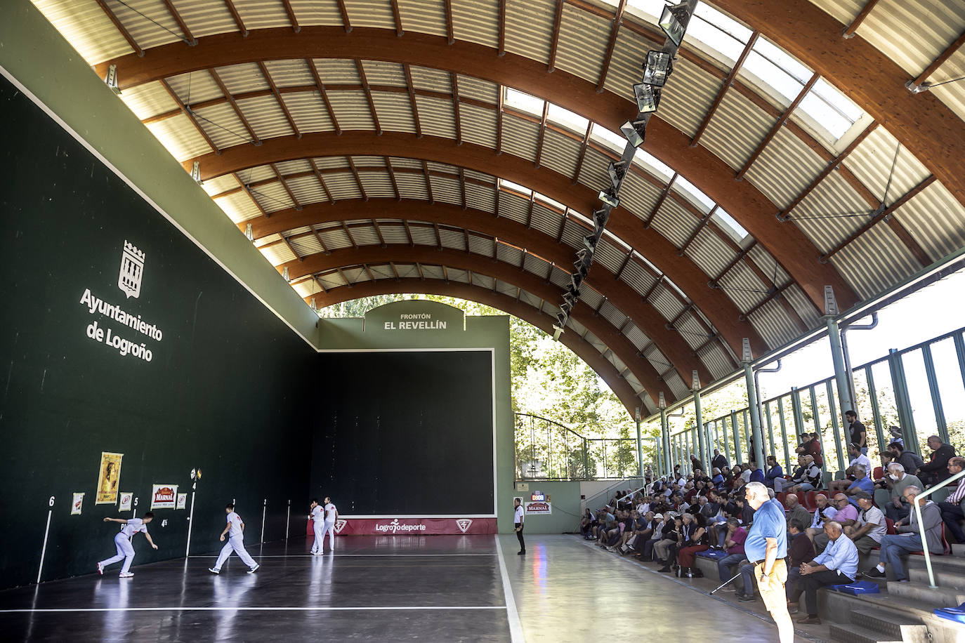 Fotos: Jueves de pelota en El Revellín en las fiestas de San Mateo