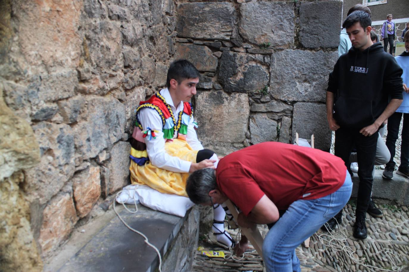 Fotos: Los danzadores de Anguiano no defraudan