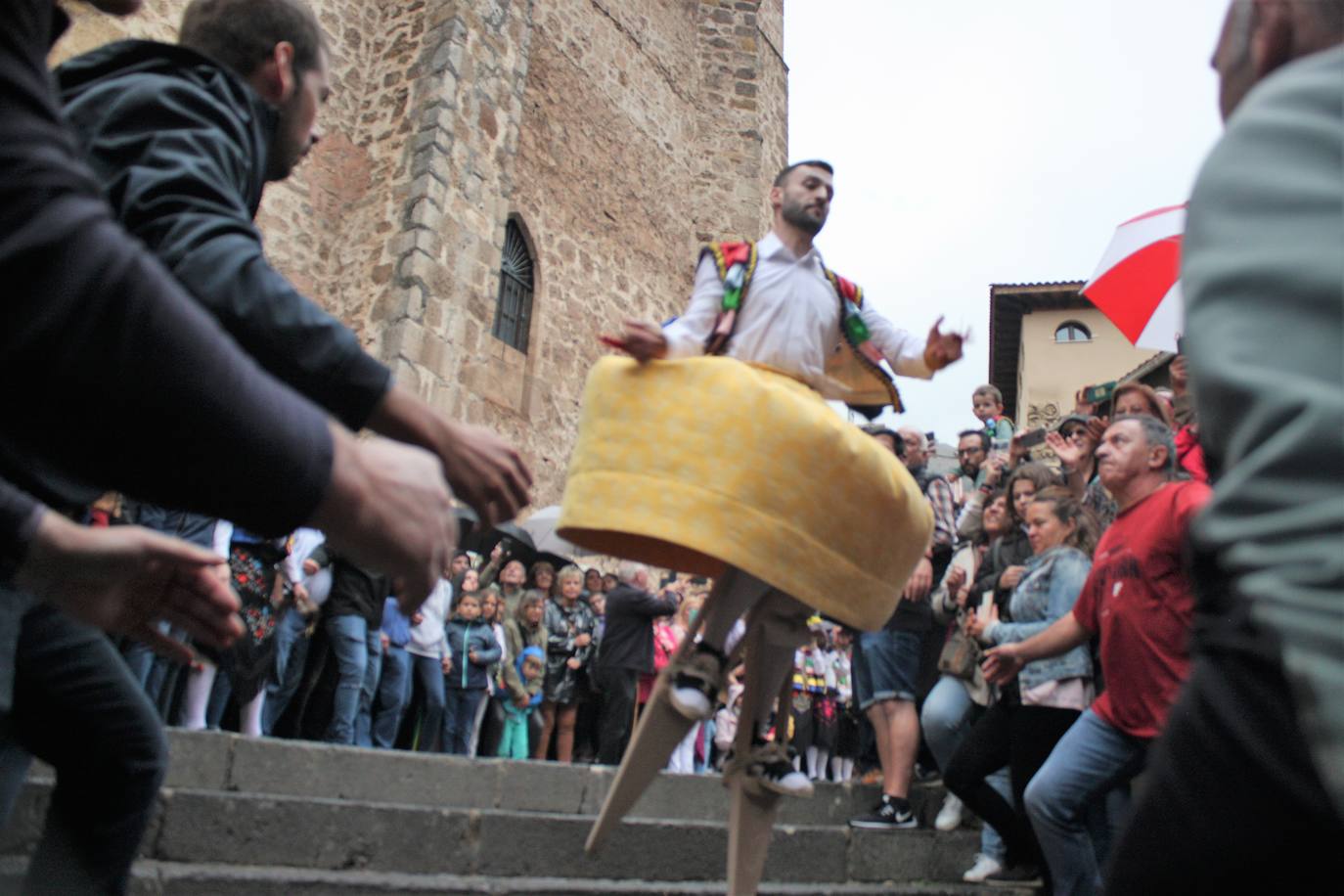 Fotos: Los danzadores de Anguiano no defraudan