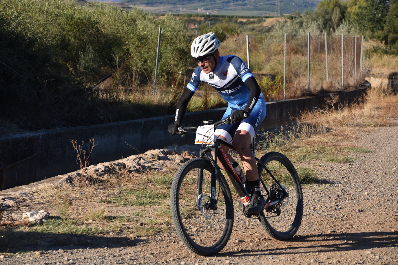 Fotos: Cruz y Narciso se llevan la BTT de la Peña Calagurritana