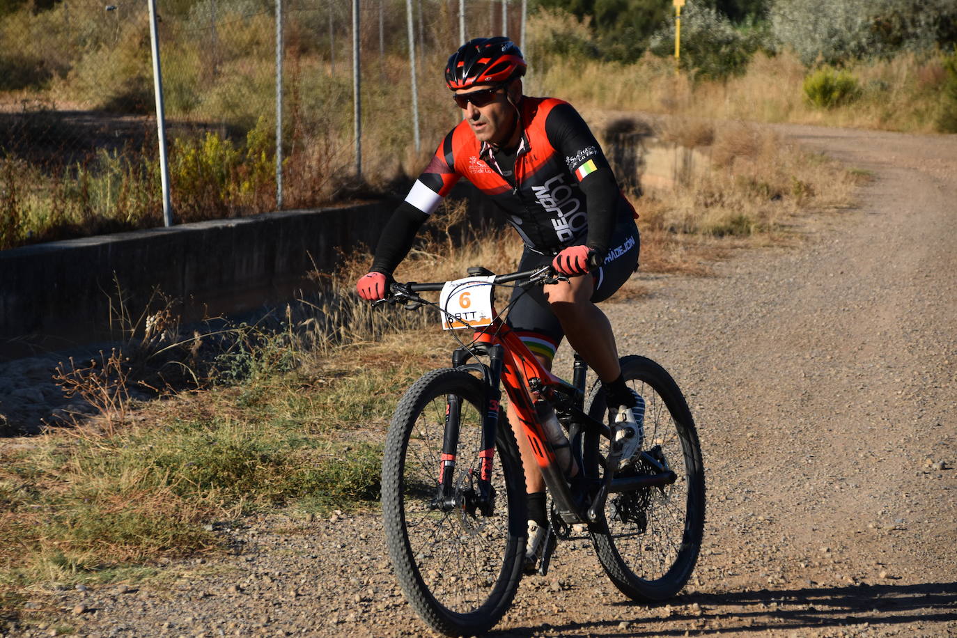 Fotos: Cruz y Narciso se llevan la BTT de la Peña Calagurritana