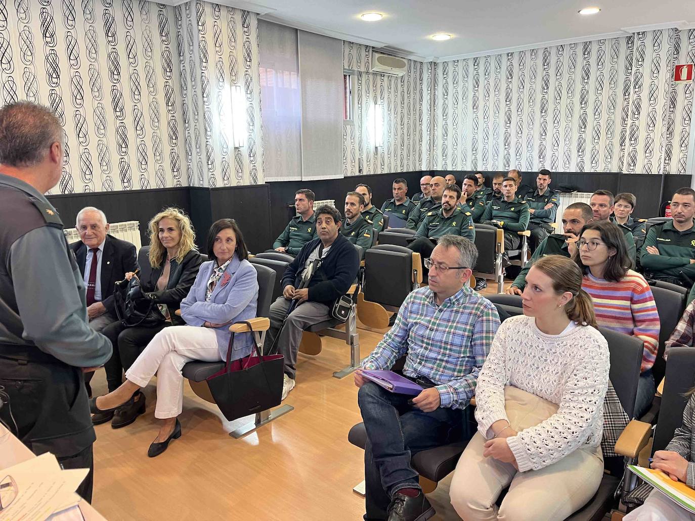 Un momento de la presentación ante agentes y organizaciones.