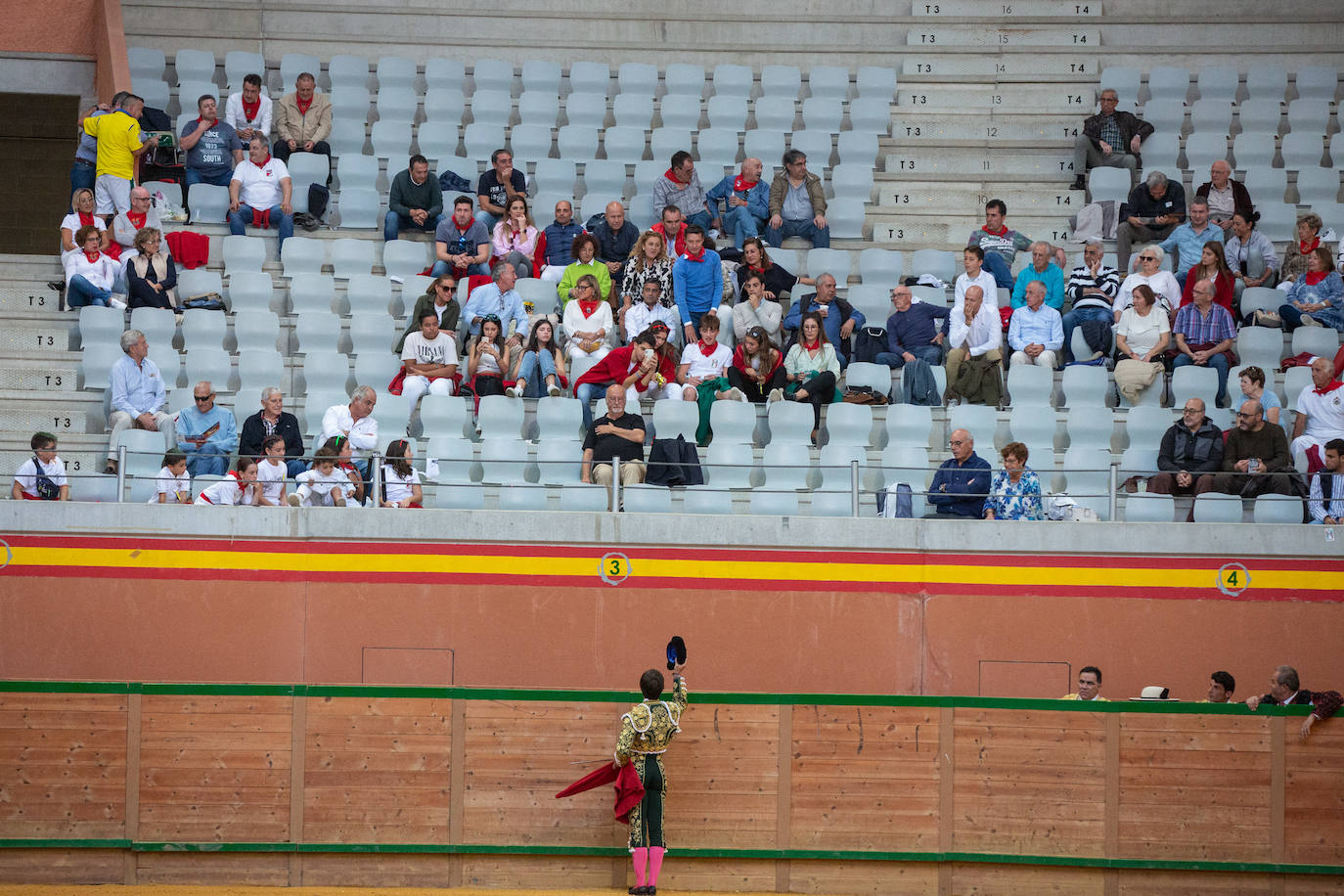 Fotos: Fabio Jiménez alcanza el triunfo en la novillada de Arnedo