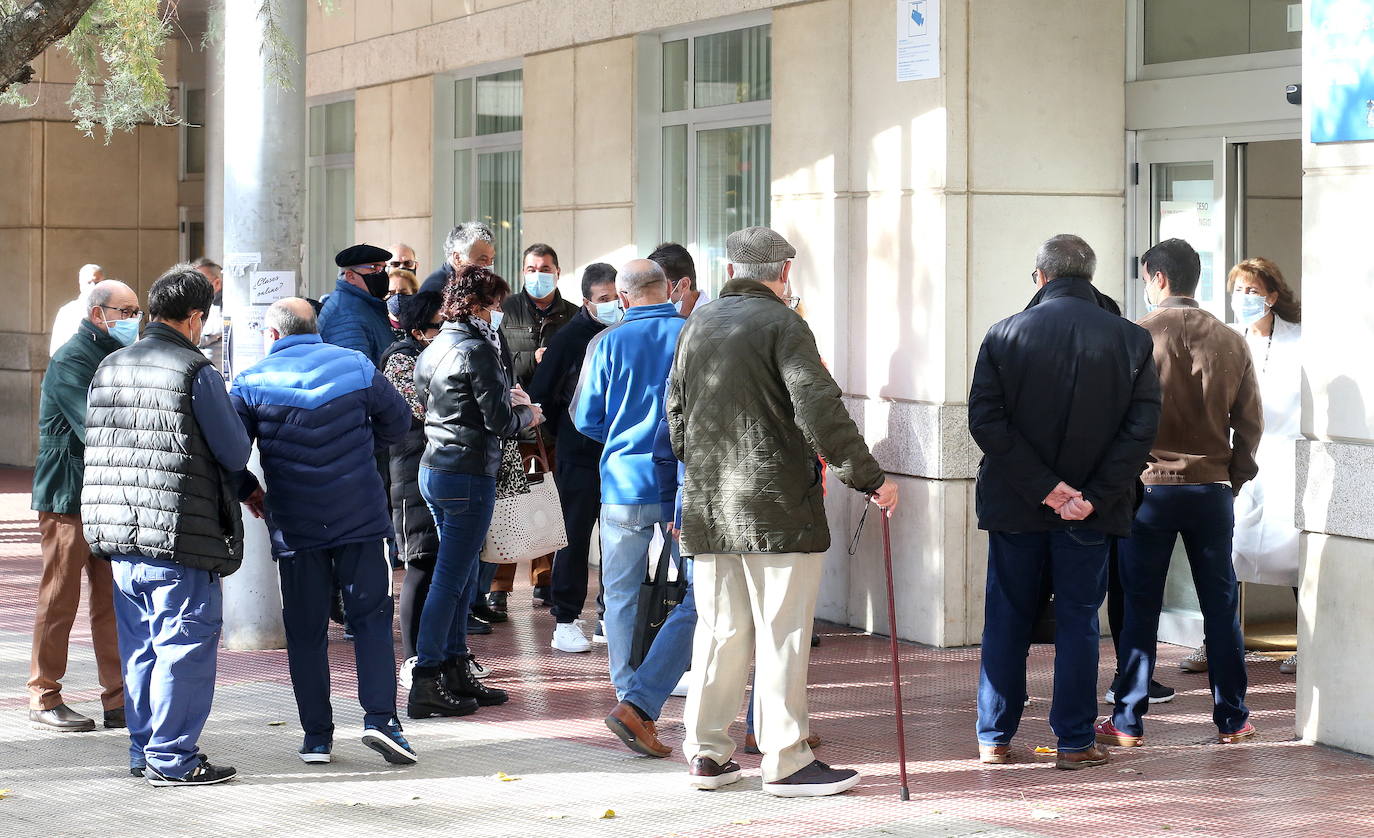 Usuarios del centro de salud 7 Infantes de la capital riojana. 