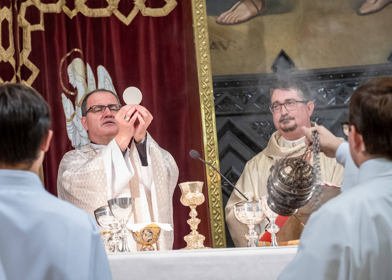 Fotos: Fernando Sancha, el primer sacerdote ordenado en La Rioja desde 2018