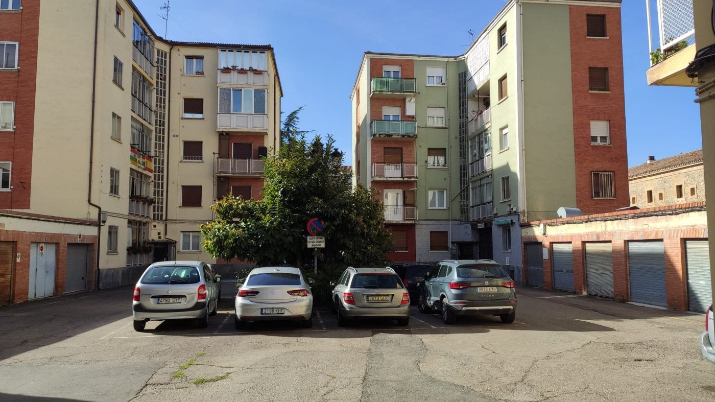 Plaza Bonifacio Gil, que recuerda al insigne músico. 