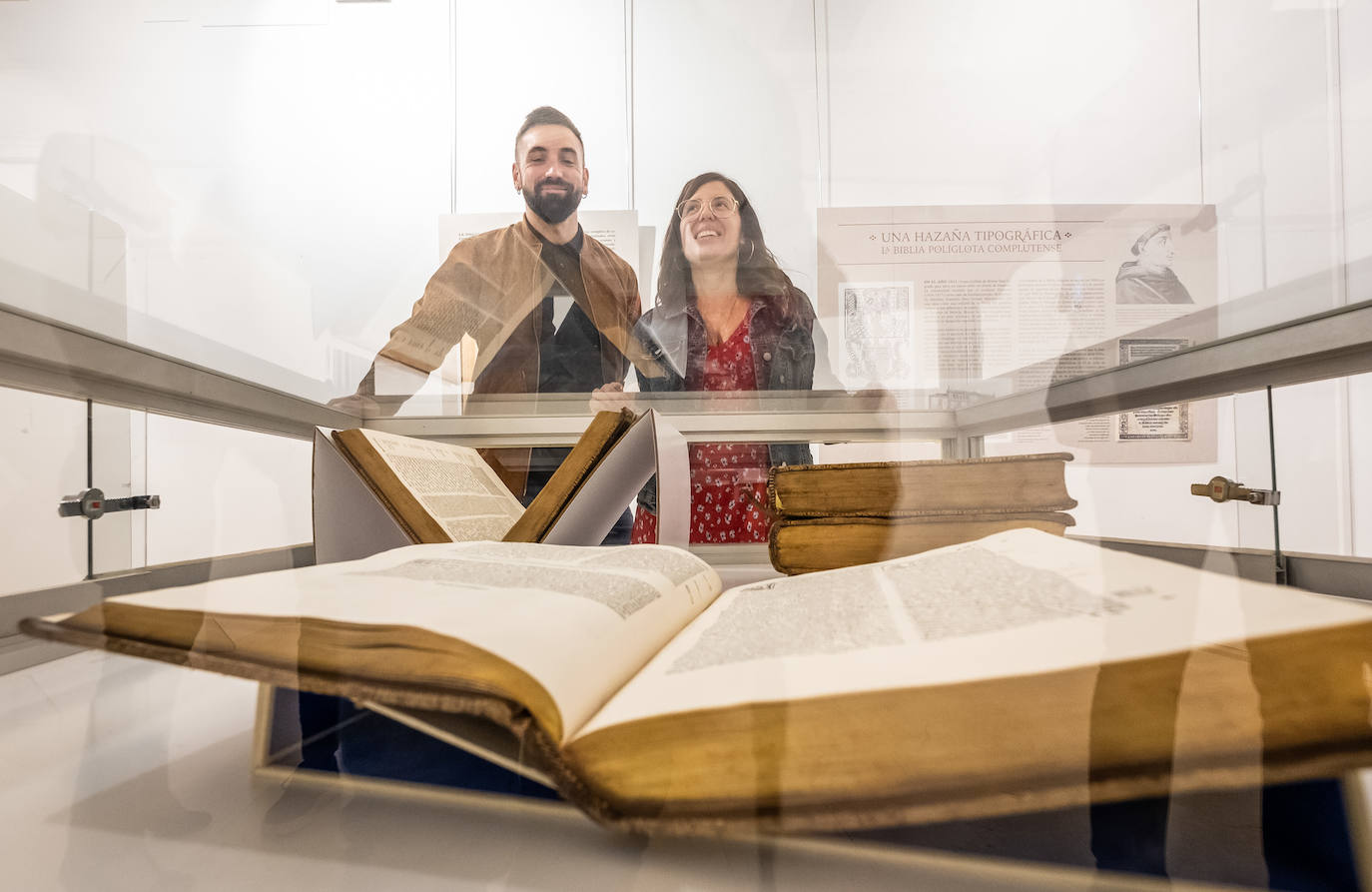 Fotos: La Biblioteca de La Rioja exhibe varias joyas bibliográficas de Guillén de Brocar