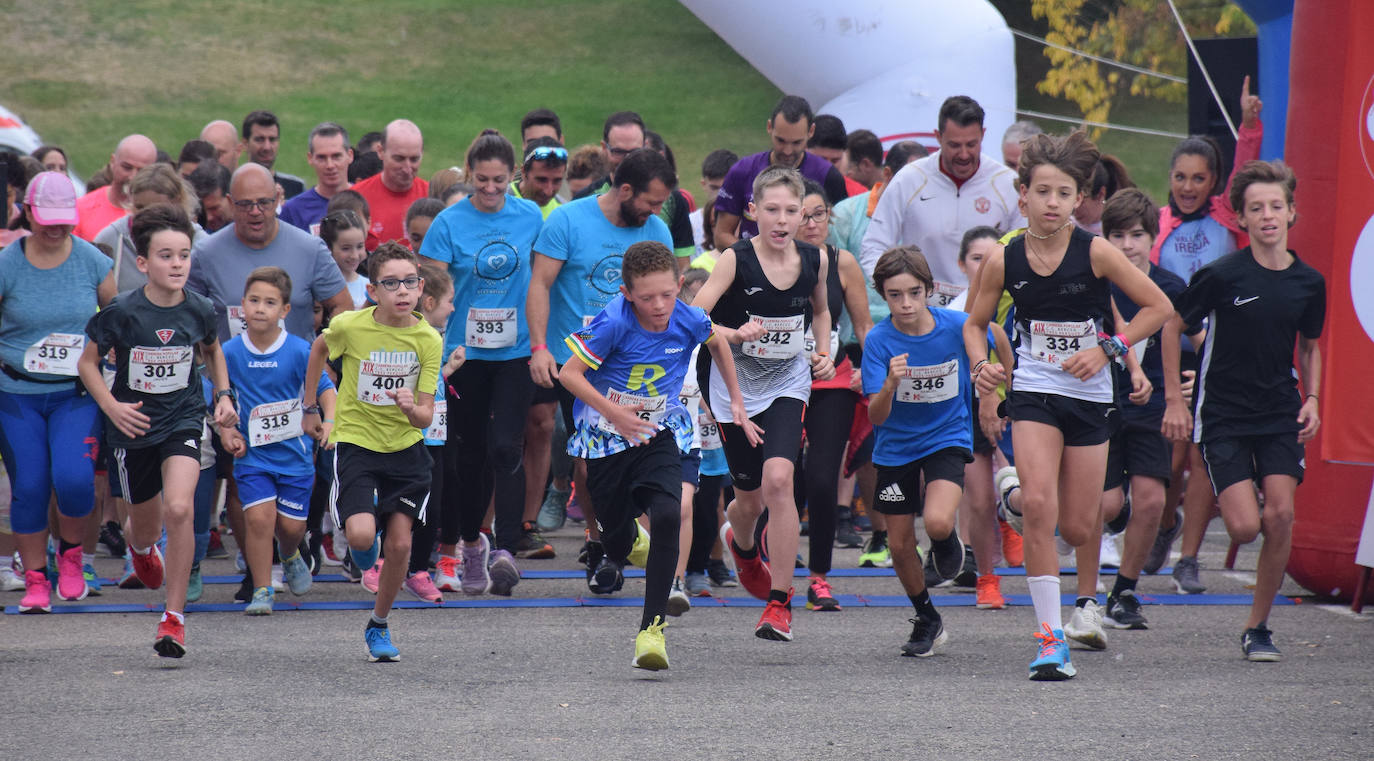 Fotos: Cuatrocientos atletas en la Carrera Tres Parques