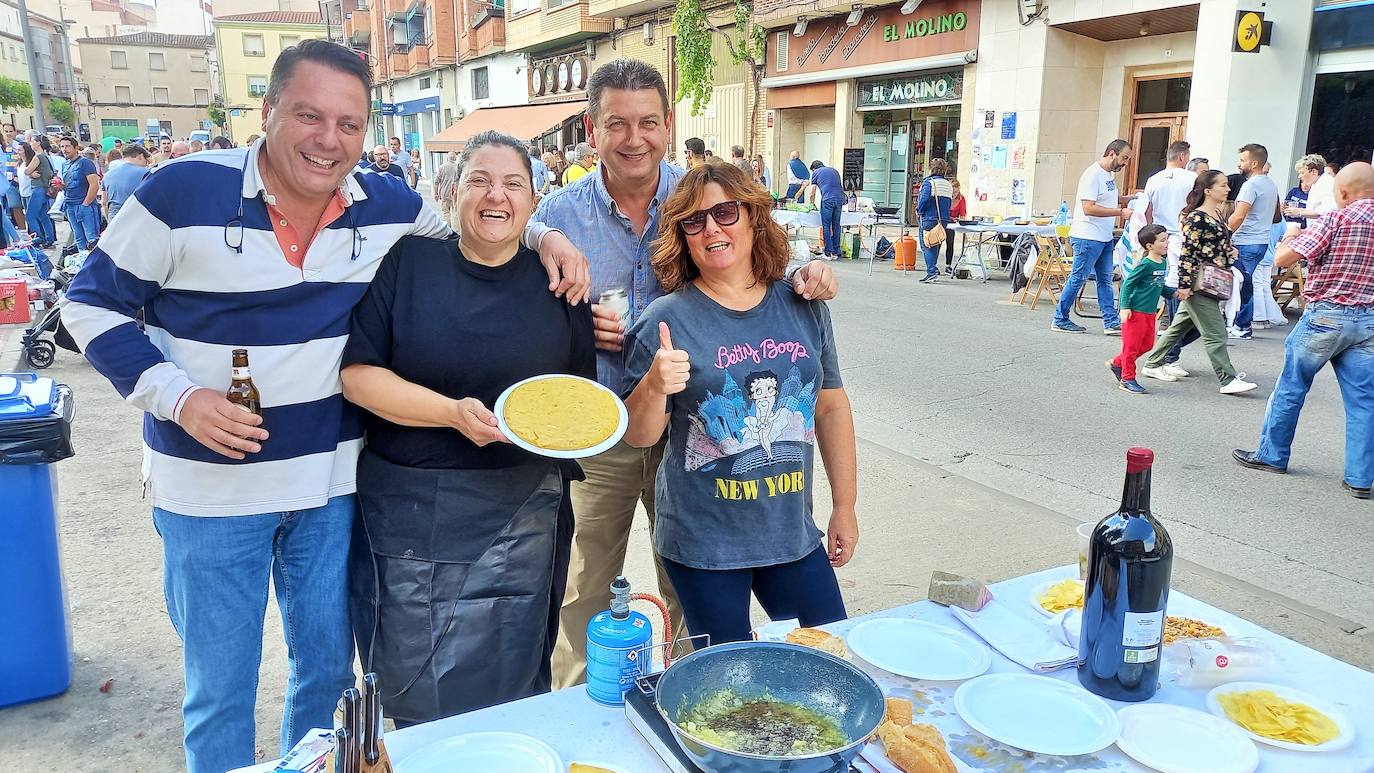 Fotos: Concurso de tortillas en Lardero por las fiestas de Gracias