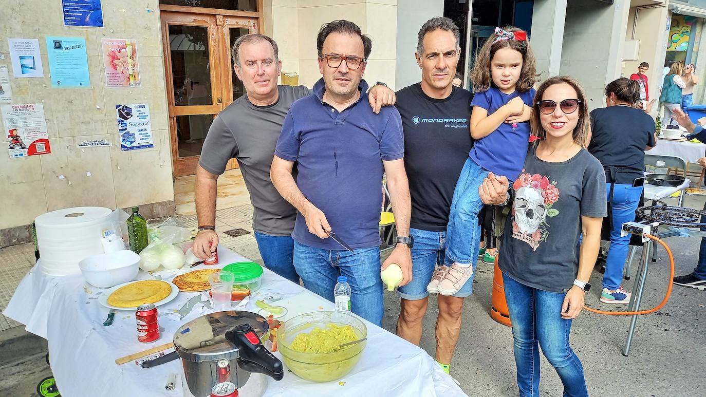 Fotos: Concurso de tortillas en Lardero por las fiestas de Gracias