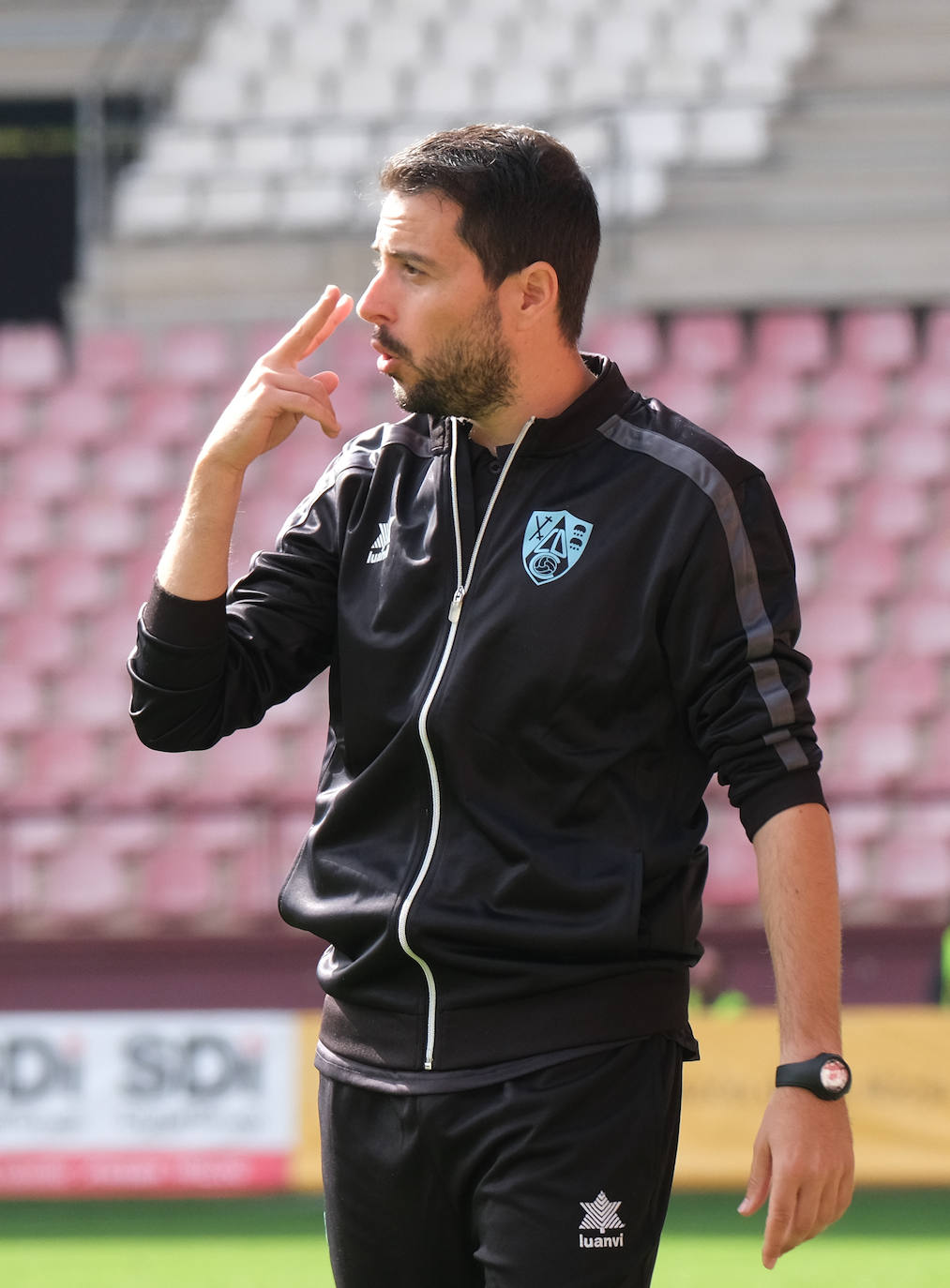 Fotos: Victoria del Calahorra frente a la SD Logroñés (0-2)