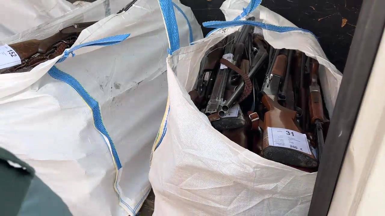 Fotos: La Guardia Civil destruye 803 armas en La Rioja