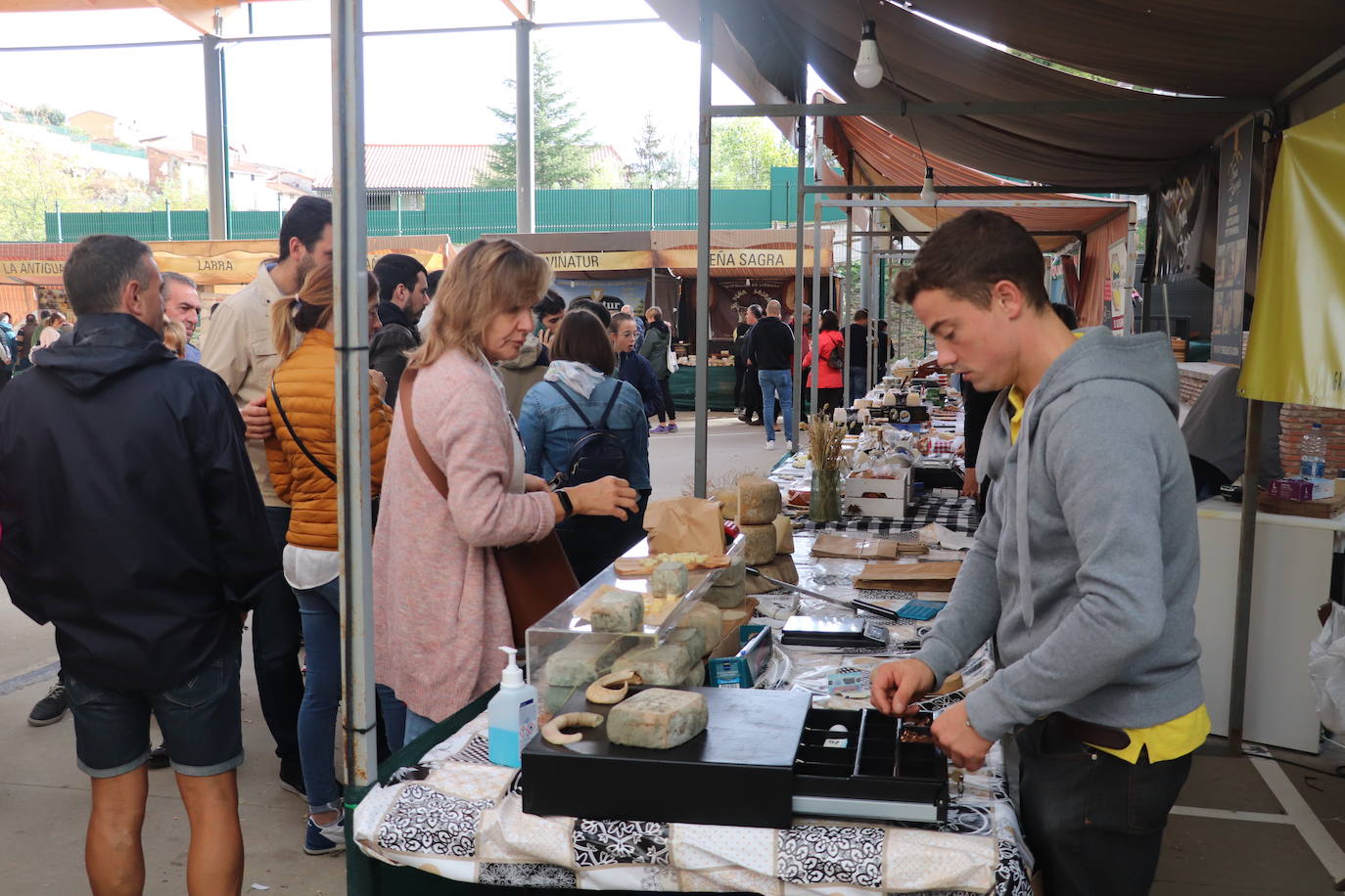 Fotos: Feria de quesos en Munilla