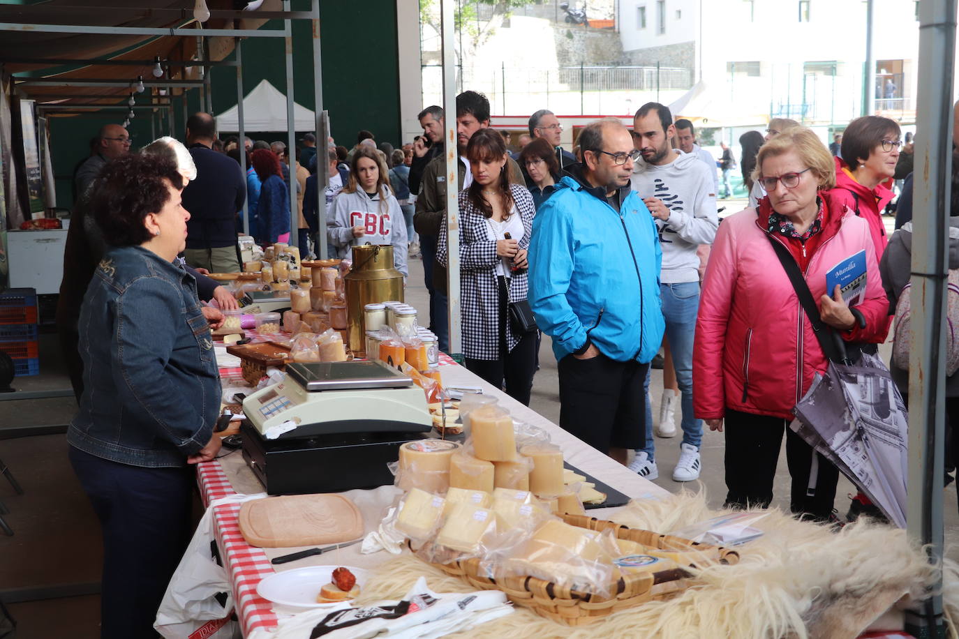 Fotos: Feria de quesos en Munilla